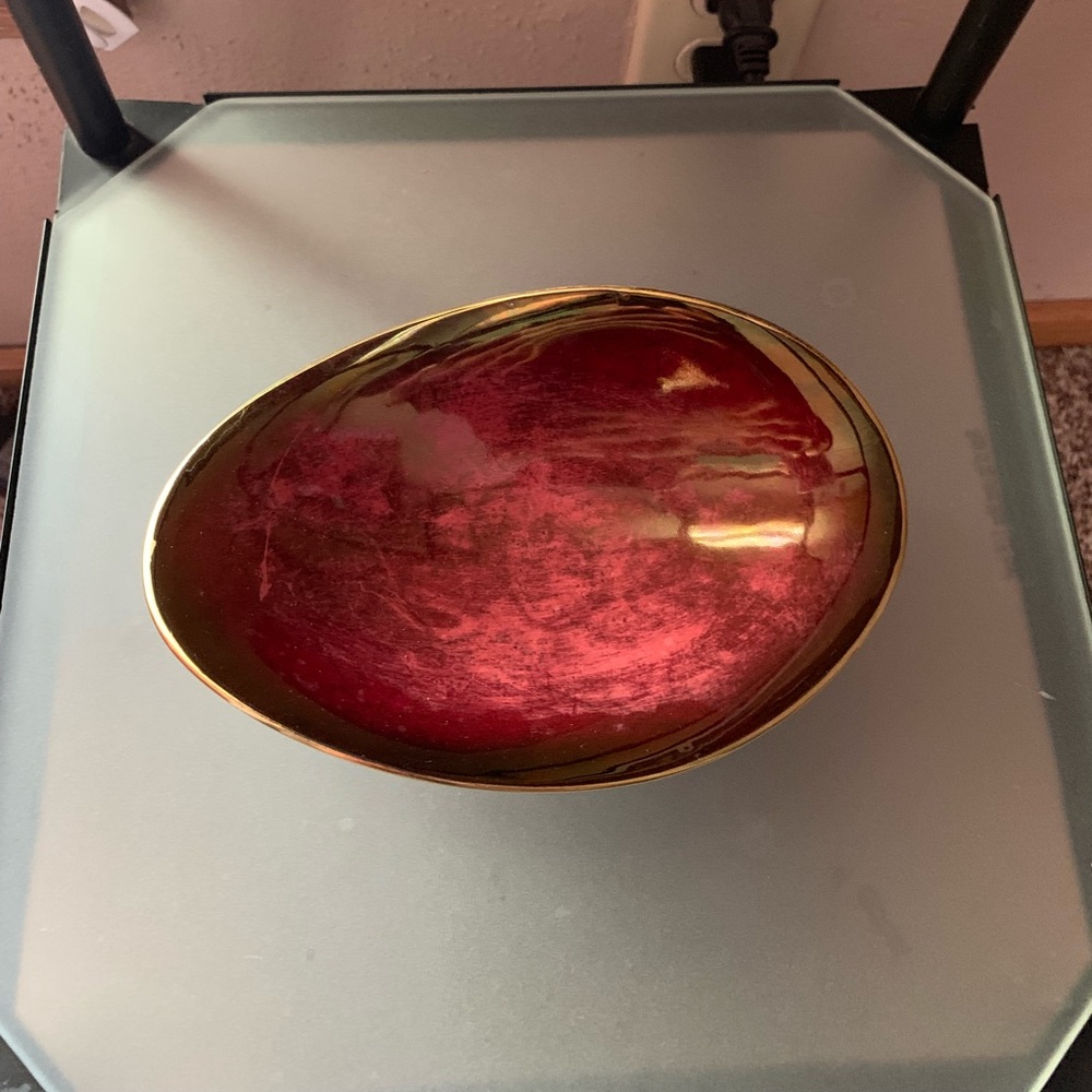 Vintage CarltonWare “Rouge Royale” Decoration Dish